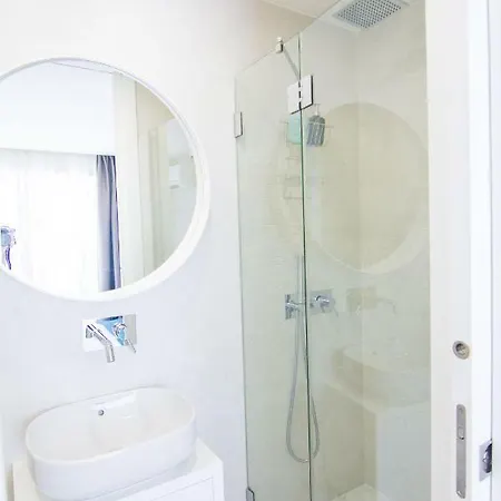 Apartment Mh Trindade *